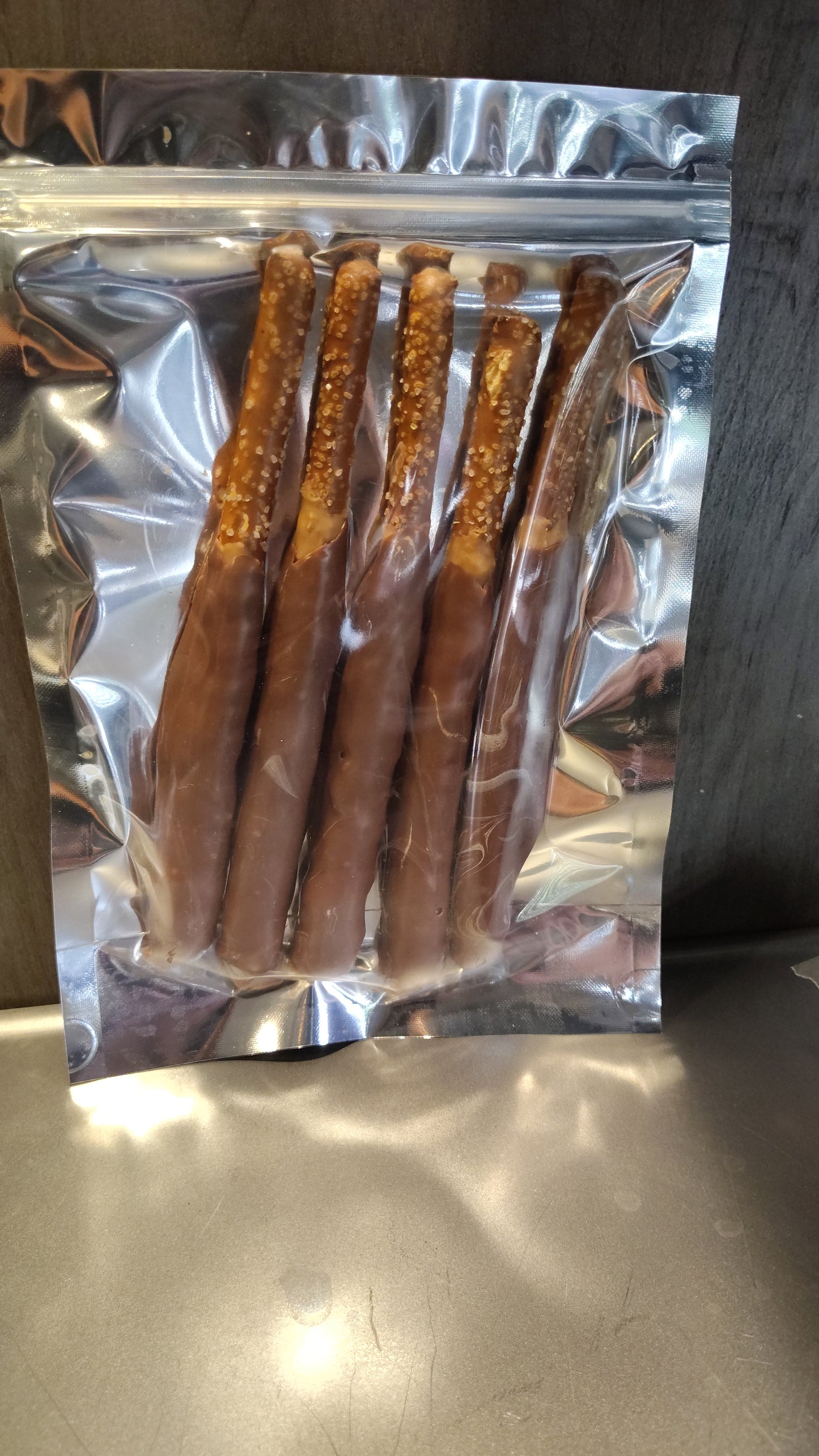 Chocolate Peanut Butter Crunch Rod (5pc)